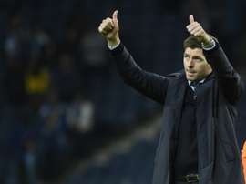 En Anfield ven a Gerrard listo para tomar las riendas del equipo de su vida. AFP