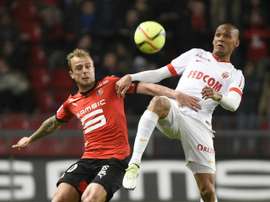 Grosicki podría acabar en el Sevilla. AFP