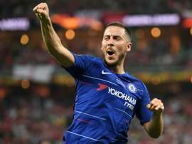 Hazard e outros jogadores que fizeram a travessia Chelsea-Real. AFP