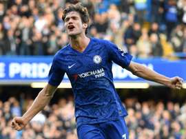 Inter está de olho em Marcos Alonso e Kulusevski. AFP