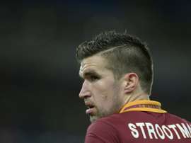 Strootman's diving ban stands. AFP