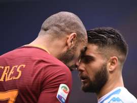 Bruno Peres podría verse obligado a dejar la Roma. AFP