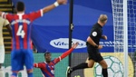 El Milan espió a Zaha, Eze y Milivojevic