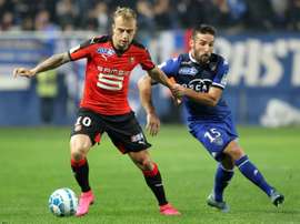 Everton, propuesta de 8 millones al Rennes por Grosicki. AFP