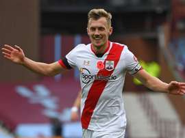 Em jogo eletrizante, Southampton vence o Aston Villa. AFP