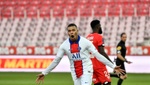 El PSG despacha al colista y avisa a sus rivales