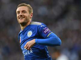 O Leicester recebeu e venceu o Everton por 2-0 no primeiro jogo de Claude Puel. AFP
