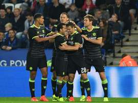 La joie des joueurs de Chelsea après le but de Cesar Azpilicueta (N.28 à Leicester en Coupe de la Ligue anglaise, le 20 septembre 2016