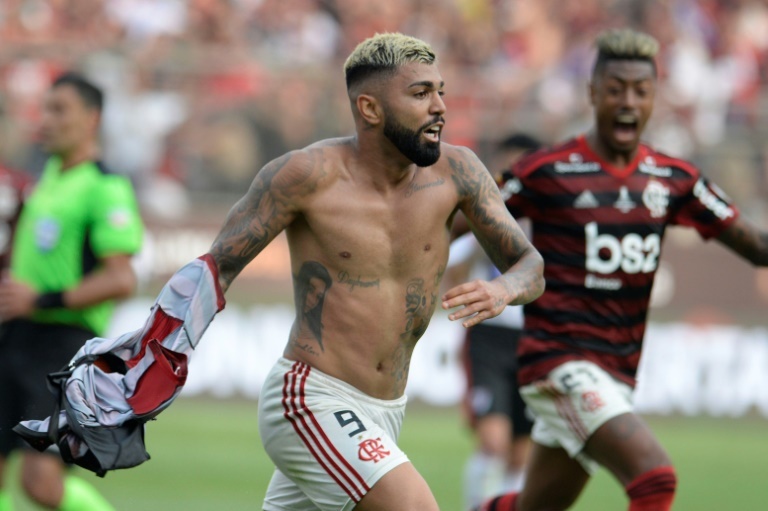 Rafinha To Mark Flamengo S Copa Libertadores Triumph With New Tattoo Besoccer