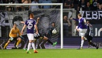 Teodorczyk le permite al Anderlecht dormir segundo