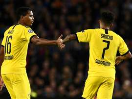 Jadon Sancho se unió a la fiesta con el quinto tanto del partido. AFP