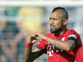 El centrocampista del Bayern Múnich Arturo Vidal celebra el 0-1 durante el partido de la Bundesliga que han jugado SV Darmstadt 98 y FC Bayern Munich en Darmstadt, Alemania. EFE/EPA