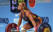 La española Lidia Valentín compite en la categoría femenina de 75 kilos durante los Campeonatos de Europa de halterofilia en Tiflis, Georgia. EFE/Archivo