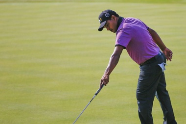 El golfista argentino Fabián Gómez en acción. EFE/Archivo