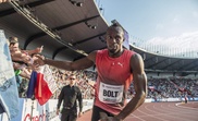 El plusmarquista mundial de 100 y 200 metros se retiró a principios de mes del campeonato de Jamaica por una lesión muscular que hizo dudar de su participación en Brasil. EFE/Archivo