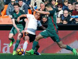Le milieu de terrain de Valence Fabían Orellana. EFE