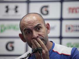 La plantilla apoya a Jémez. EFE
