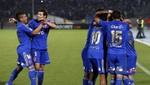 La 'U' doblega a Audax y sube a lo más alto