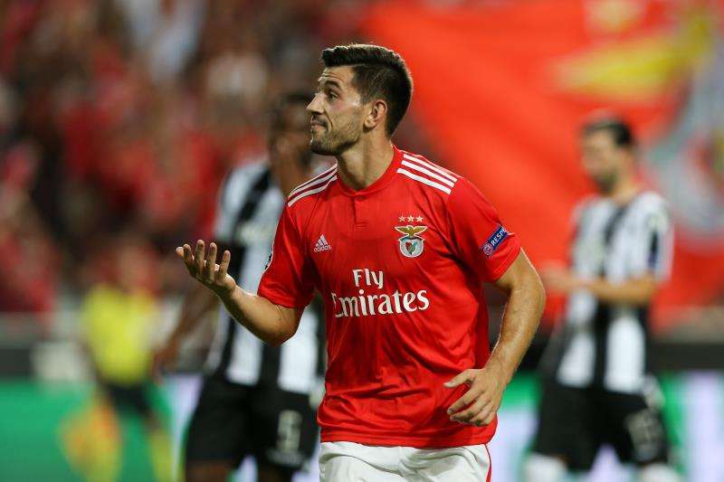 Pizzi prolonge au Benfica jusqu'en 2023 - BeSoccer