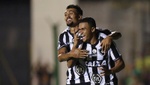 Botafogo no falla en un día marcado por las tandas de penaltis