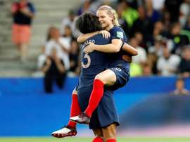 Hosts France are one of the favourites to lift the trophy this summer. EFE