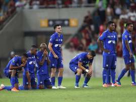 El Emelec-LdU se jugará el próximo día 9. EFE/Archivo