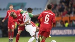 Finnbogason amarga el café a Gnabry