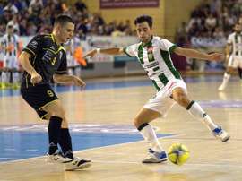 El Córdoba gana con remontada. EFE