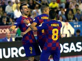El Barça sale líder de Córdoba. EFE