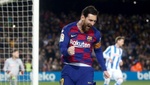 Messi tiene en su mano uno de sus trofeos más preciados