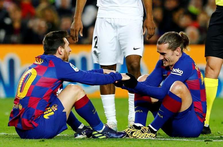 Something is up with Griezmann and Messi - BeSoccer