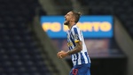 Telles, Santana, Sauer, a pares en la primera jornada lusa