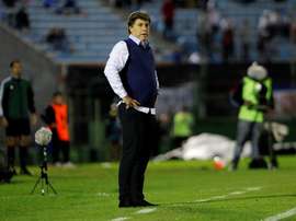 Fénix se lleva el billete de Chile sin sufrimiento. EFE