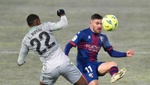 Debe hablarlo con el Barça, pero el Betis quiere quedarse a Emerson