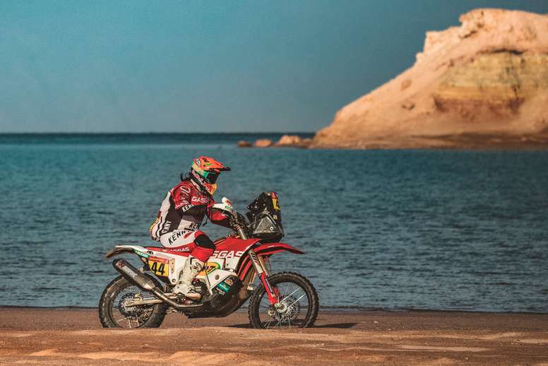 La piloto española Laia Sanz durante la novena etapa del Dakar, disputada este martes en Neom. EFE/ Laia Sanz / Mediagé Comunicación