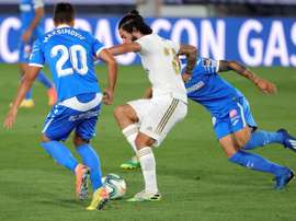 Isco could stay beyond the end of the season. EFE