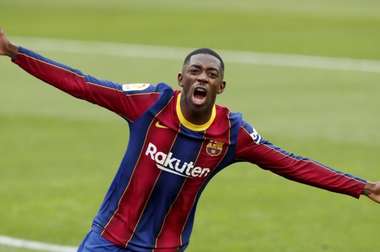Dembele is brilliant with both feet. EFE