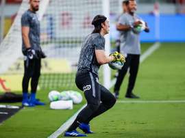 Goleiro Cássio é um dos infectados. EFE/Marcelo Oliveira/Arquivo