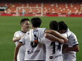 El Valencia suele marcar a partir de la segunda parte. EFE