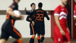 Depay y Wijnaldum lideran un paseo por Gibraltar