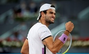 El tenista italiano Matteo Berrettini durante su partido de cuartos de final frente al chileno Christian Garín en el Mutua Madrid Open, este viernes en la Caja Mágica. EFE/Rodrigo Jiménez