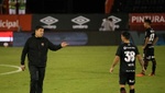 Newell's se agarra a un clavo ardiendo