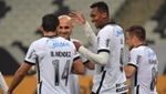 Corinthians tarda 35' en acabar con la ilusión de Asunción