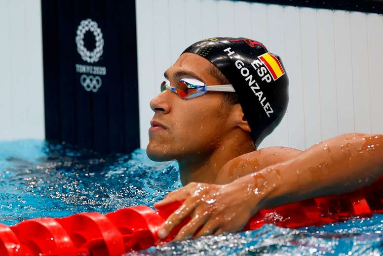 Hugo González de Oliveira de España compite en 200m combinado de natación durante los Juegos Olímpicos 2020, este miércoles en el Centro Acuático de Tokio (Japón). EFE/ Fernando Bizerra