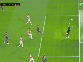 Três toques, gol de Griezmann e Barça na frente. Captura/MovistarLaLiga