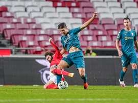 Prováveis escalações de Benfica e Estoril. Twitter @SCBragaOficial