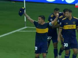 El homenaje de Tévez a Maradona 'a lo Messi'. Captura/ESPN