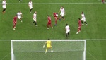Javi Martínez, nada más entrar, castigó a un Sevilla extenuado en el 104'