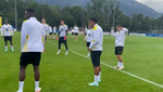 Malen entrenó con el Borussia con permiso del PSV
