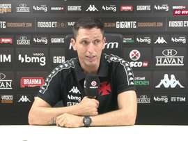 Diogo Siston fala da qualidade da base do Vasco. DUGOUT